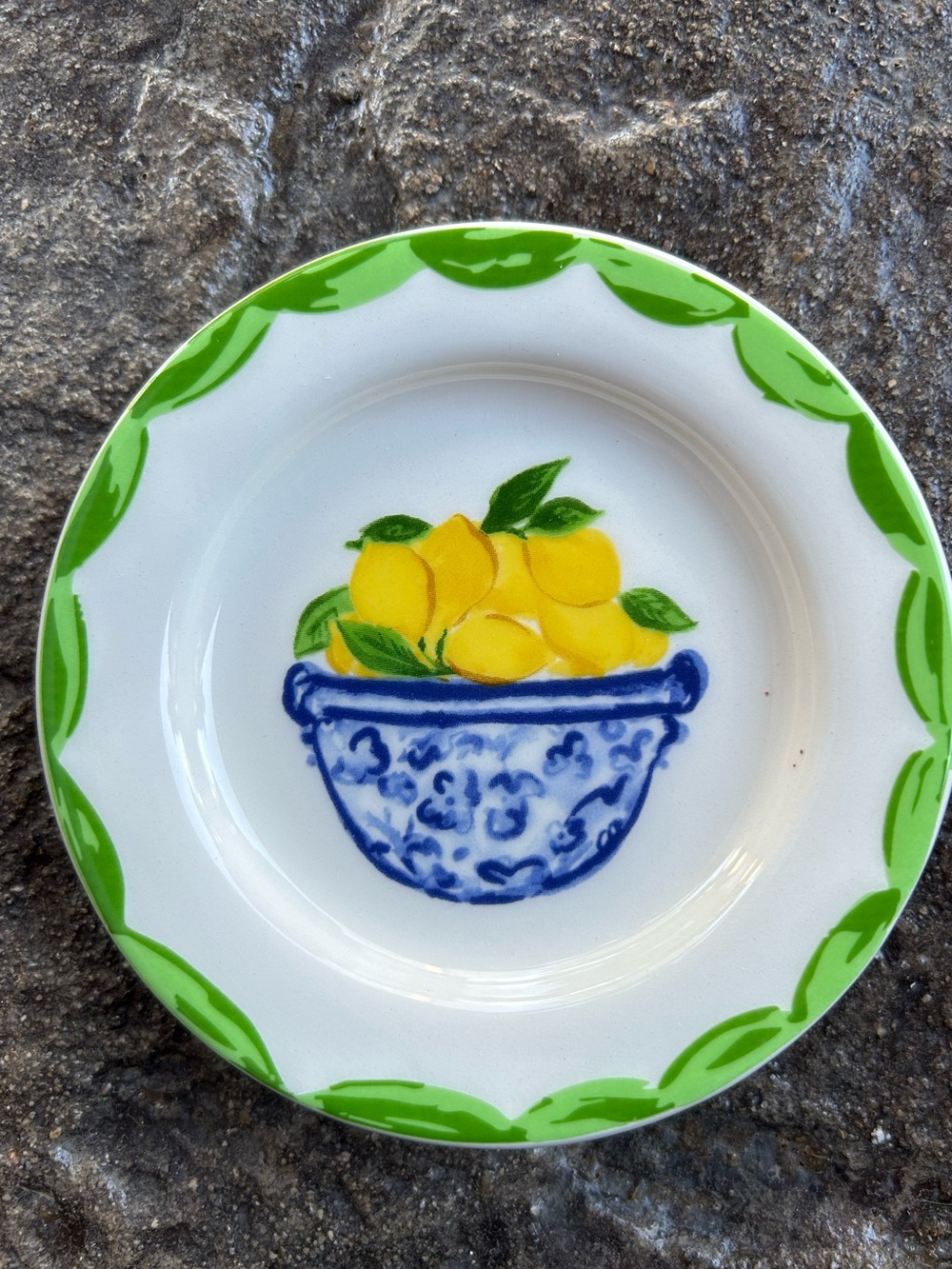 Mud Pie Lemon Bowl Boxed Trinket Dish
Ceramic tidbit plate 4 1/2" dia NWT